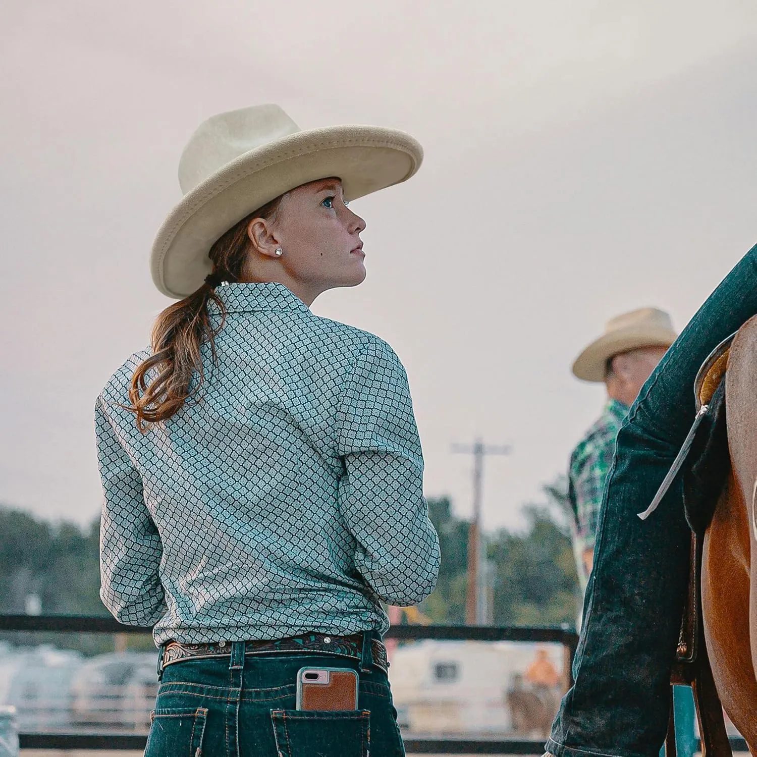 Suede Cowboy Hat for Women and Men Classic Western Cowboy Hats with Wide Brim